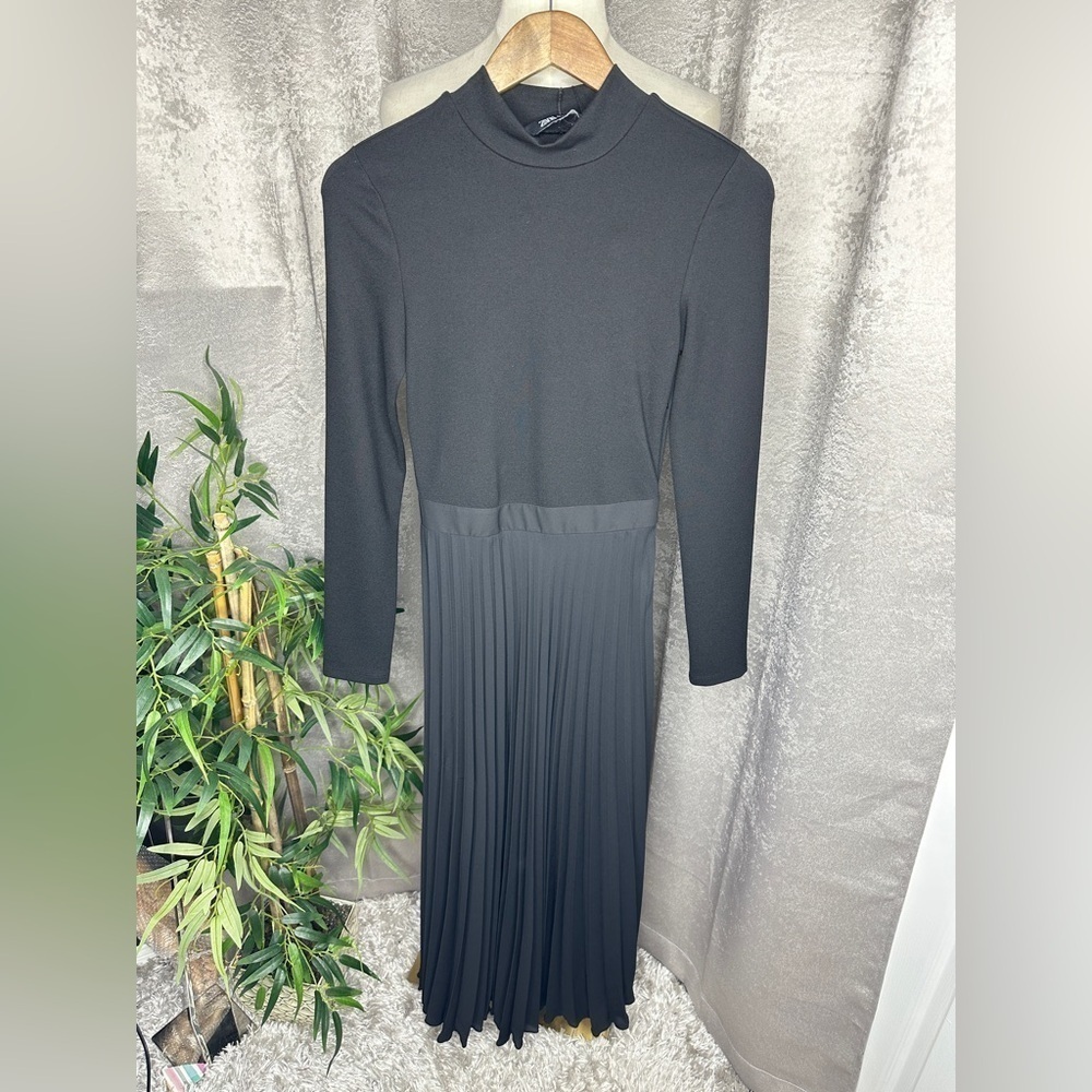 NWT Zara Black Contrast Pleated Long Sleeve Midi Dress High Neck Sz XS